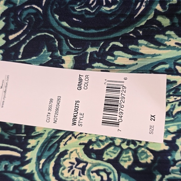 New York Collection Green and Blue Asymmetrical 3/4 Sleeve Tunic Size 2x NwT. - Picture 6 of 8